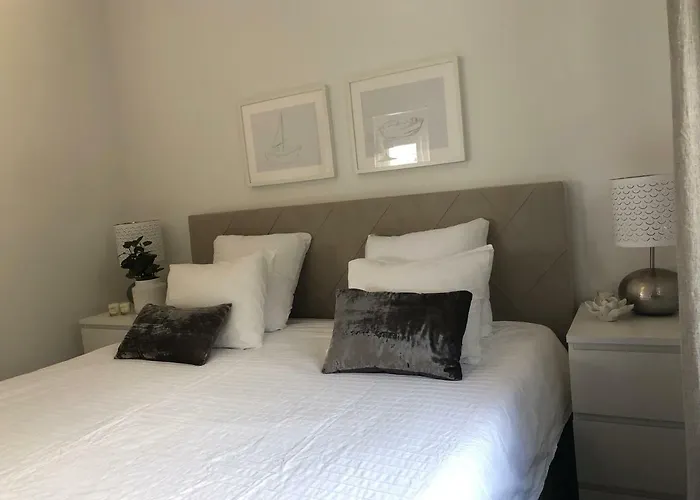 Near The Beach,Free Parking&Wifi